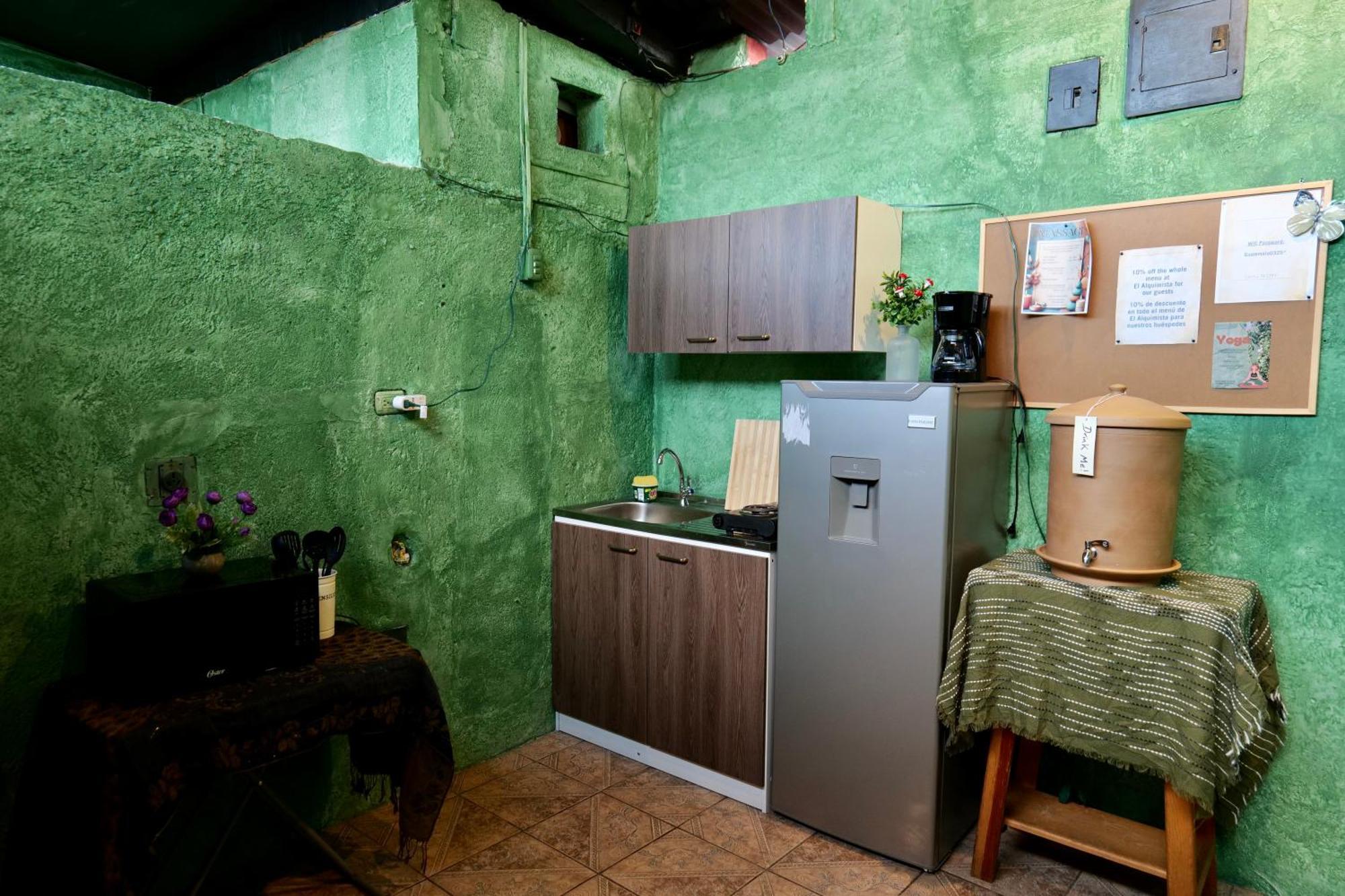 Wonderland Hostel Antigua Εξωτερικό φωτογραφία